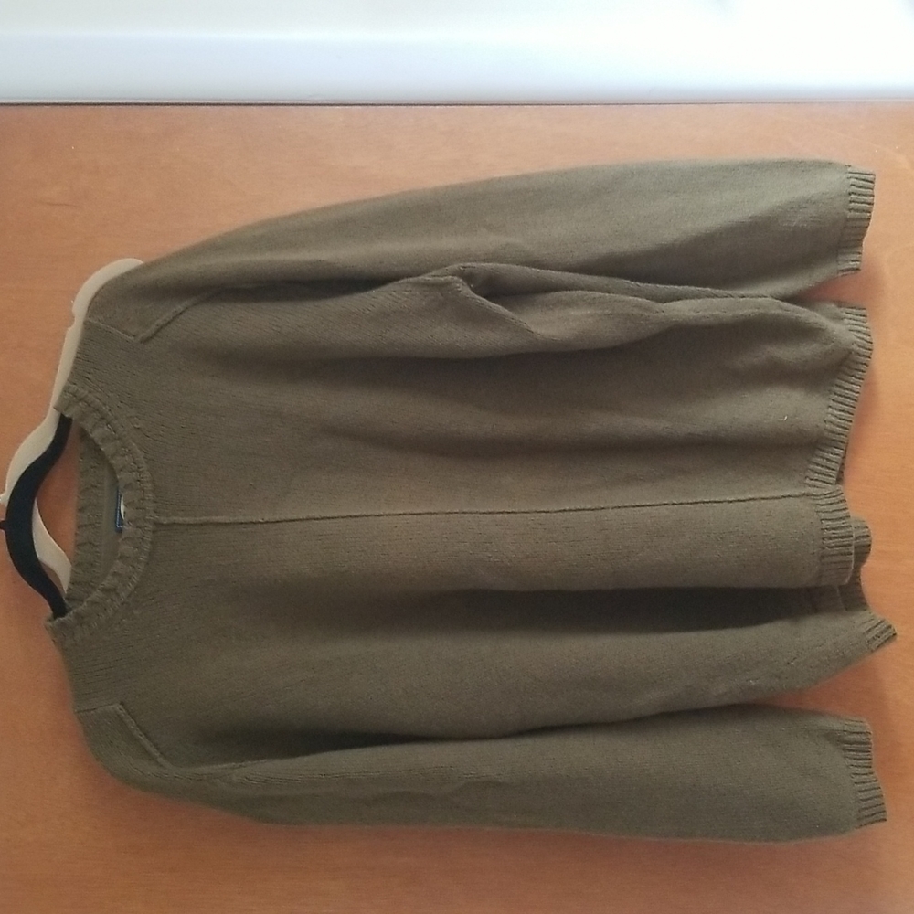 Tommy Bahamas 100% cotton Army Green sweatre, excellent cond!